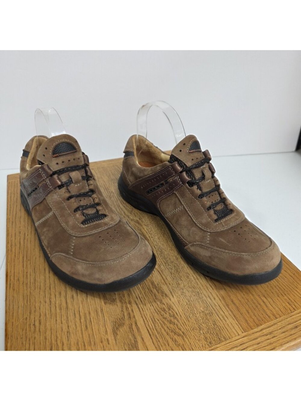 Clarks Unstructured Shoes Women 8.5 Brown Suede Leather Lace Up Comfort Casual